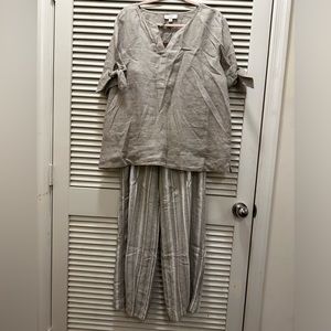 Charter Club Linen with matching pants (Briggs).